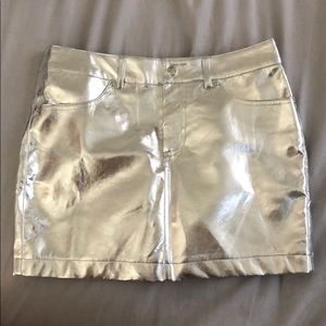 Forever 21 Silver Metallic Skirt, Size S